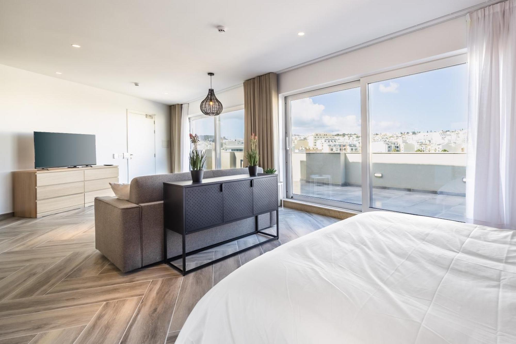 The Cube - Designer Finished Studio Penthouse By Sf Homes Gzira Exterior foto